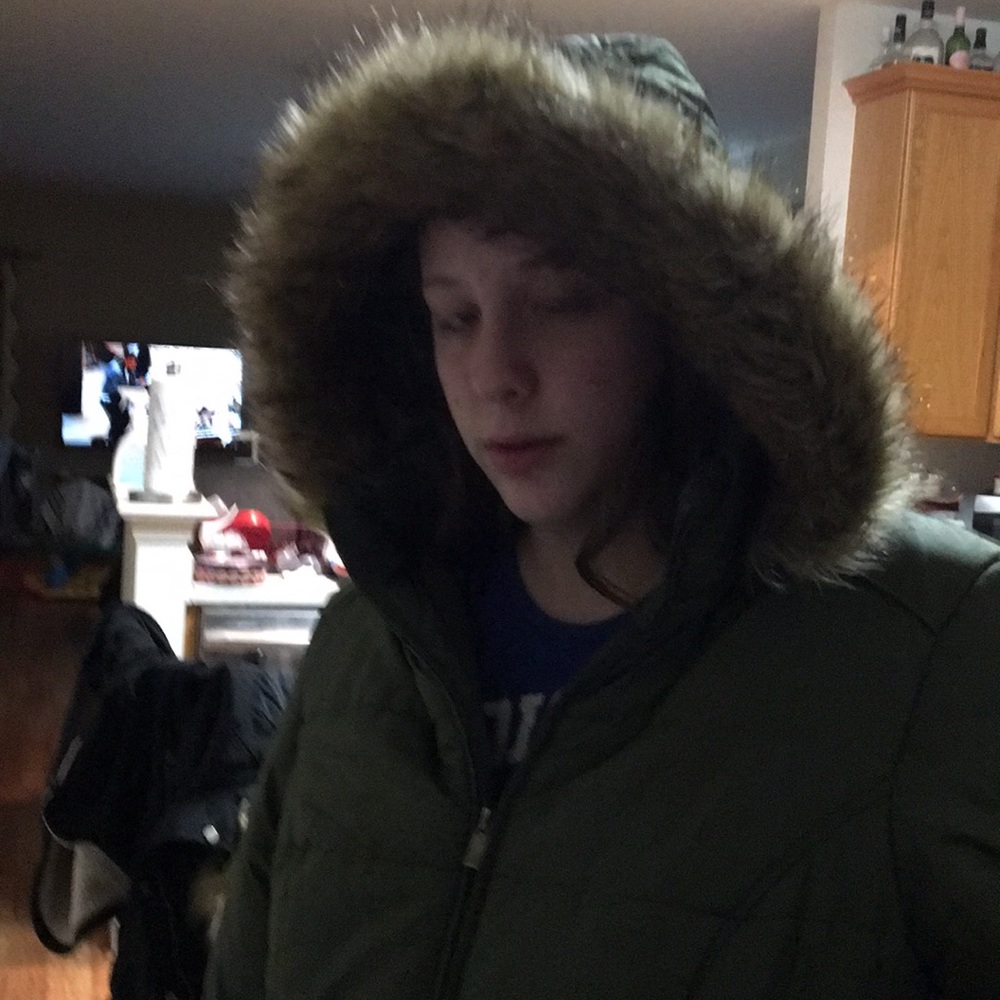 Meet your Posher, Kayla